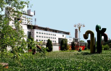 我是2011年内蒙应届文科生,高考考了420,比二