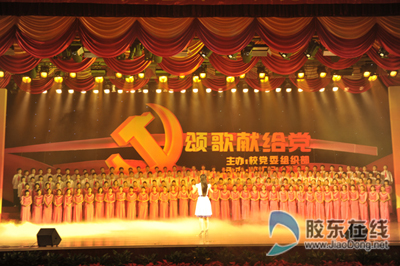 《在灿烂的阳光下》合唱-班级合唱,急!在灿烂的