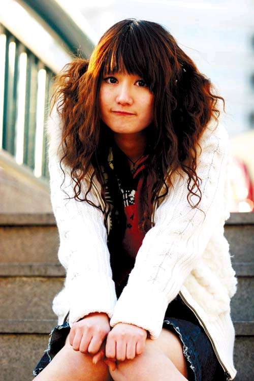 美女曾是校篮球队队长--校园