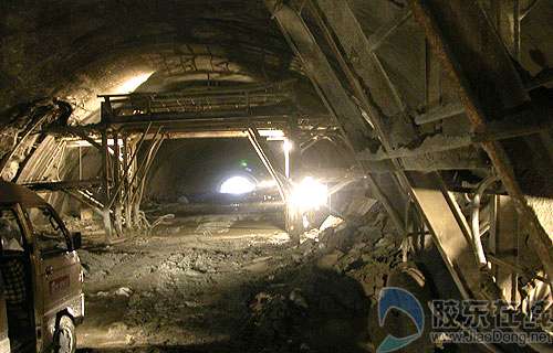 好消息啊:五区融合步伐加快 红旗西路西山隧道