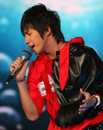 06超女07快男的诡异造型大全[组图]--校园