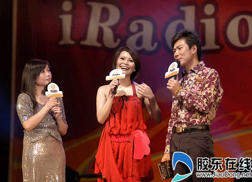 周蕙为I Radio生日献唱 与歌迷约定20年后(图)