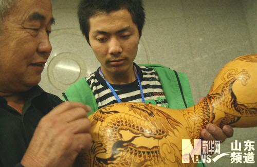 山东聊城举办葫芦文化艺术节