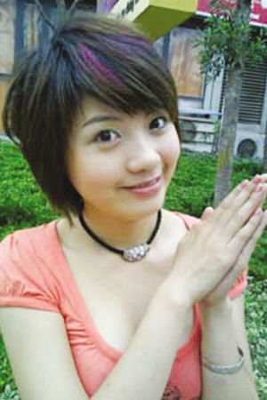 在校女大学生播报天气 江苏卫视大胆创新[图]