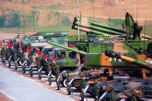 解放军陆军机械化步兵集结据台湾《中国时报》报道,台湾"国安局"日前