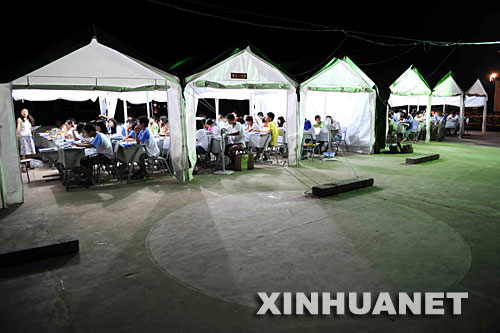 青川县八百学子异地苦读备高考(组图)