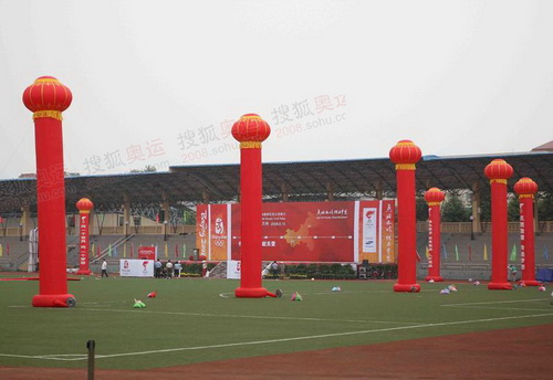 圣火明日重庆传递 传递起点万州高级中学-圣火