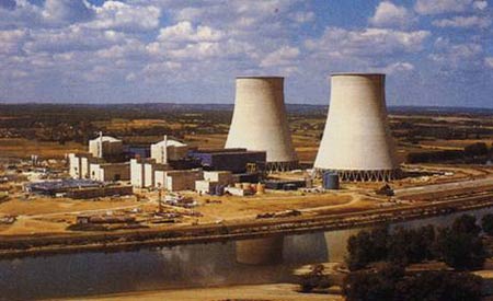 法国核电站泄漏3万升铀溶液 当地河流污染-核