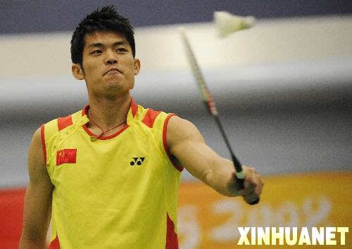 北京奥运会内地羽毛球金牌运动员旋风扫香江-