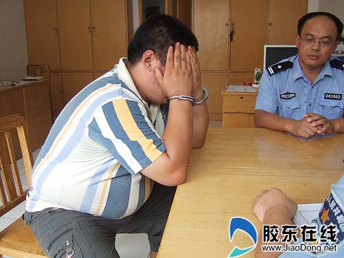 追踪报道:8岁男童遭暴打 潜逃叔叔投案自首