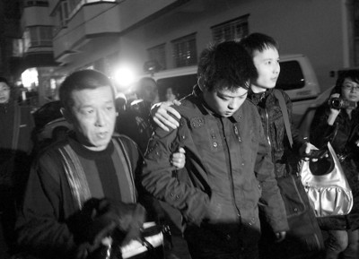 毛剑卿打人被拘7天罚款500 队友刘寅涛被拘5