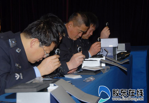 加强执法规范化建设 栖霞购买100部警视仪(图