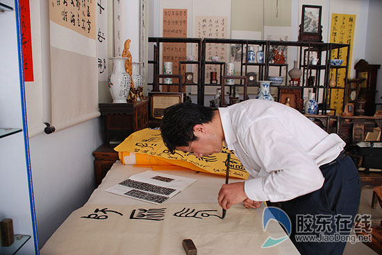 精诚所至,铁石为开--用左手篆刻精彩人生(图)-篆