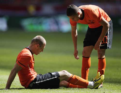 罗本疑似重伤难赴南非 荷兰出征前遭重创(图)
