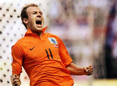 罗本伤情乐观无碍世界杯 荷兰主帅会等他回来