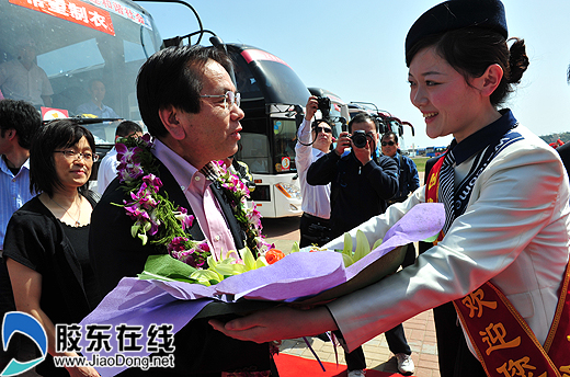 “观世博游烟台”首批海外游客抵达烟台