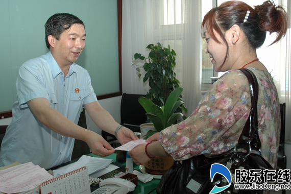 延期交房办证 烟台一房地产商被告赔百万(图) 