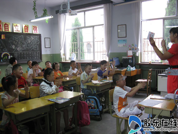芝罘区辅读学校迎来11名新生组图
