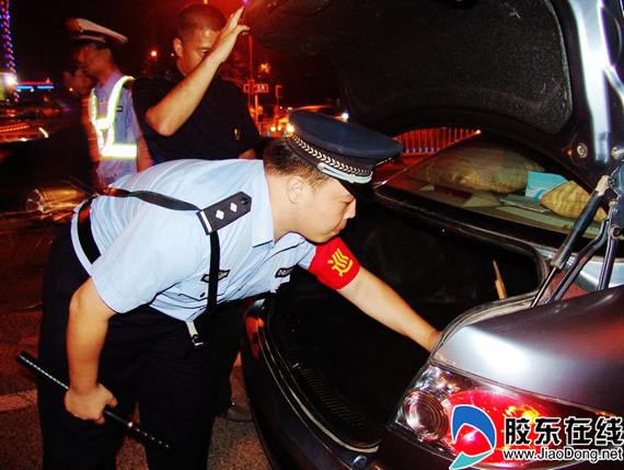 蓬莱市公安局节前清查 抓获6名犯罪嫌疑人