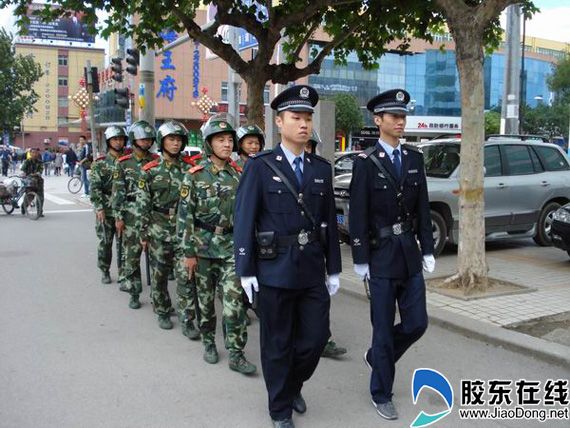 武装联勤巡逻保平安
