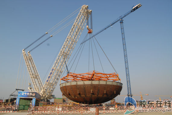 海阳核电二号核岛进入建造高峰cv底封头就位