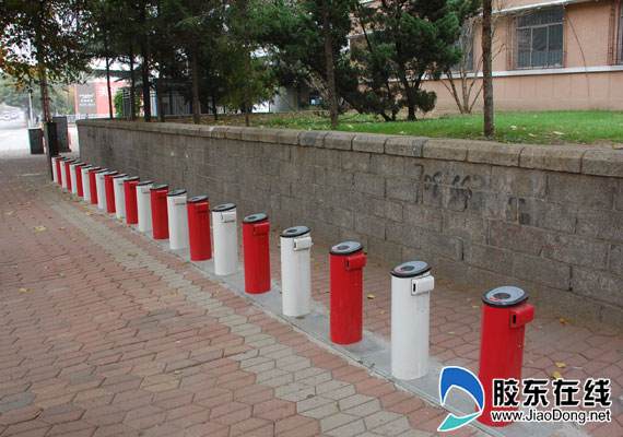 轻轻地我走了,不留下一个车轱辘…