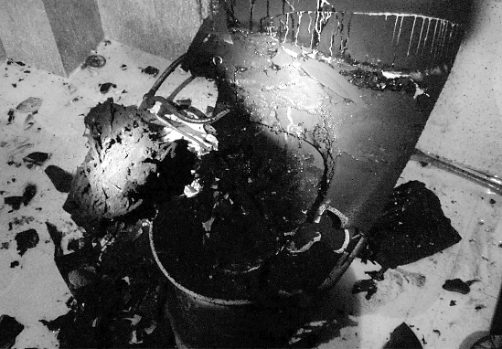 住户家中智能马桶爆炸 疑因电源短路引发 社会观察 烟台新闻网 胶东在线新闻中心_国家批准的重点新闻网站