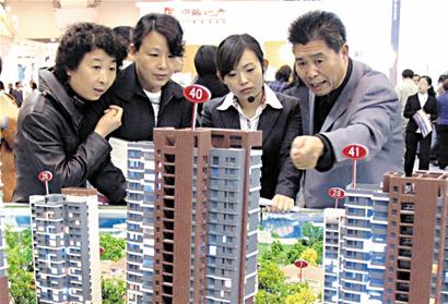 岛城美女售楼员大多单身 高消费吓跑情郎(图)