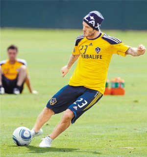 读图时代:小贝备战美国大联盟 体育新闻 烟台新