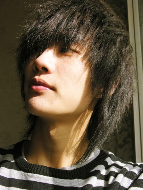 音乐怪才许嵩新作《想象之中》引爆网络(图) 科