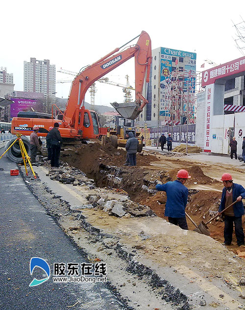 西南河路1500米污水管道全线贯通(图) 财经新