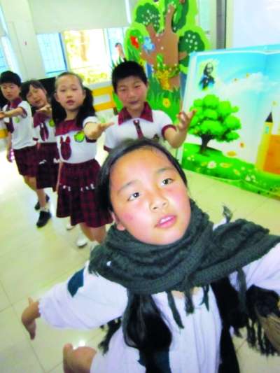 内向女生被赏识 成校园名人