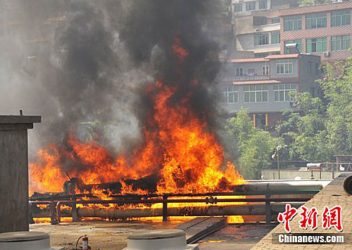 四川宜宾1家工厂发生火灾紧急疏散千余人 各地