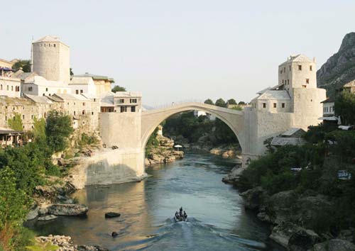 11098390_689743.jpg