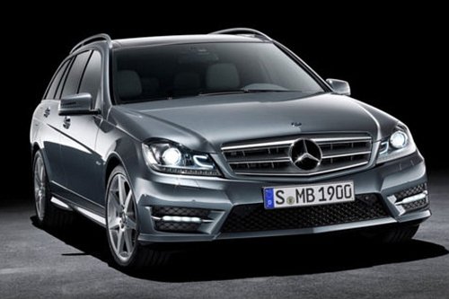 旅行车奔驰 11106406_860375.jpg