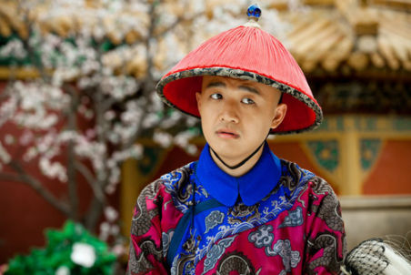 《宫2》男一号是小太监搅浑袁姗姗三角虐恋