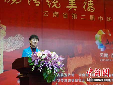 叶剑英之女:学好母语懂传统停止小学英语教育