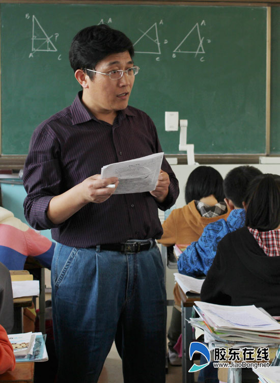 烟台教师辛向东诠释好人含义