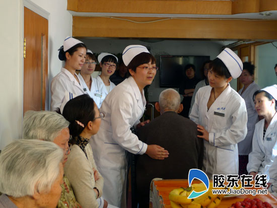 护士节系列活动报道--走进社区 走进敬老院_烟
