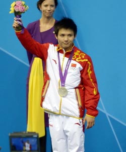 央视跳水解说聊天引发争议 称外国选手都很变