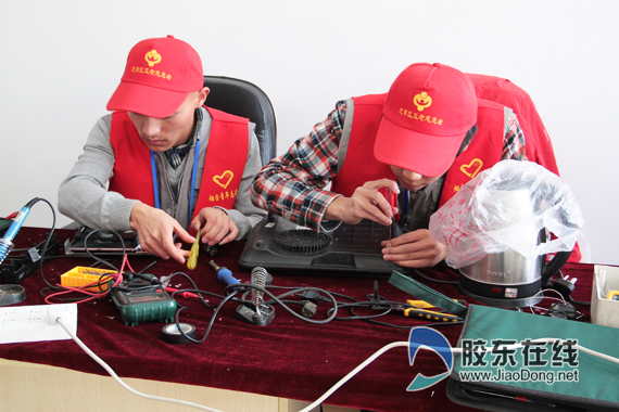 国际志愿者日行动:志愿者走进烟台富甲社区(图