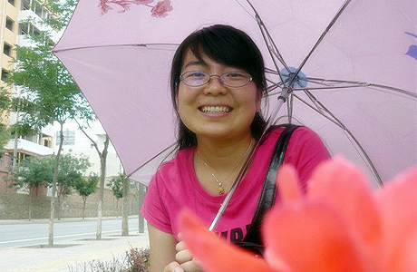 坚持献血12年的"熊猫女孩" 周晓娟