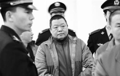 臧天朔出狱和好友聚会 计划下半年复出