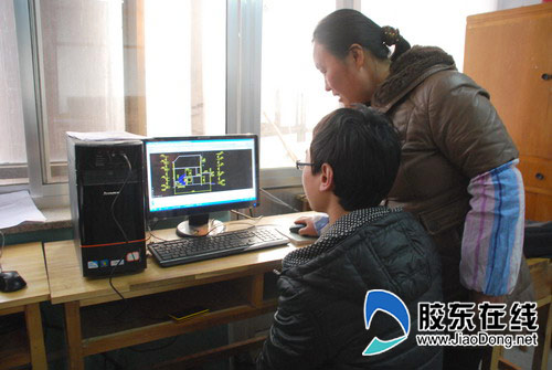 烟台机械工程学校积极备战建筑技能大赛(组图