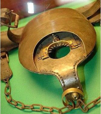 成都贞操防90后男子出轨逼其穿半身裤(图)女生裙子头像qq女友图片