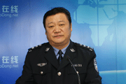 市公安局副局长 徐景华