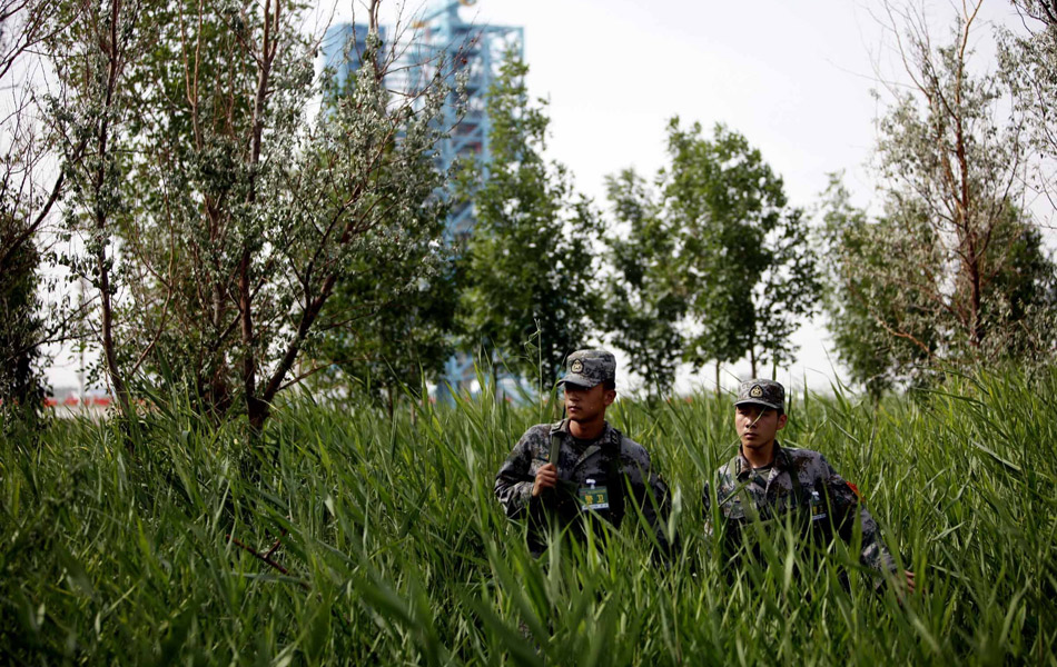 资料:东风航天城的点滴 科技报道 烟台新闻网 胶