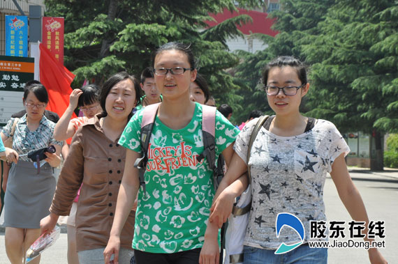 2013山东高考作文题目出炉 给莫言挑错 成主题