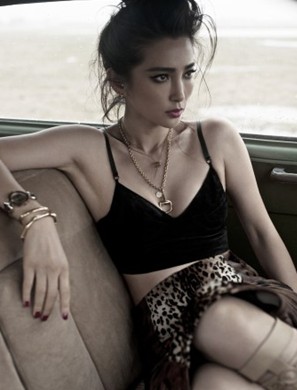 李冰冰自曝上大学时仍是<em>处女</em>:<em>对性</em>非常严肃 娱