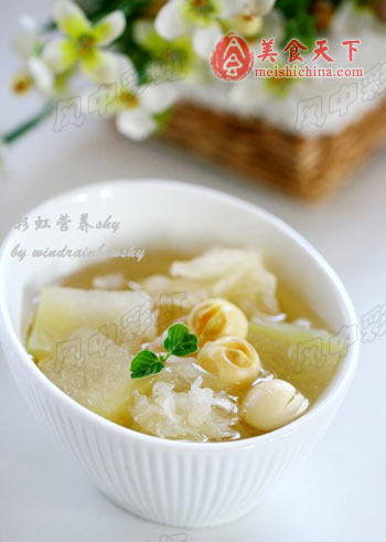银耳煮多少分钟熟 11693863_807946.jpg